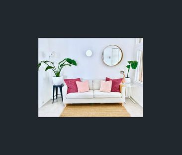 Furnished Apartment- Right in the Heart of Surfers Paradise - Photo 1