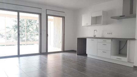 location Appartement T3 DE 60.56m² À CACHAN - Photo 3