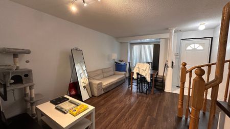For Lease - 28 Rosebank Drive Unit# 1008, Toronto, Ontario - Photo 2