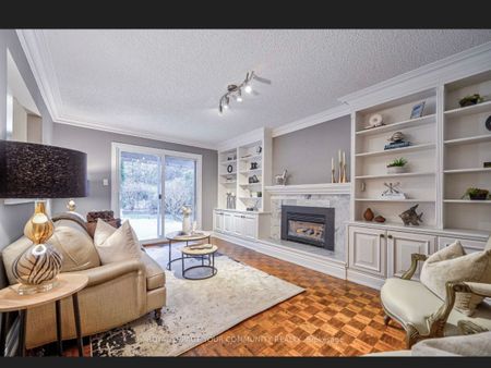 For Lease - 107 Ramona Boulevard, Markham, Ontario - Photo 2