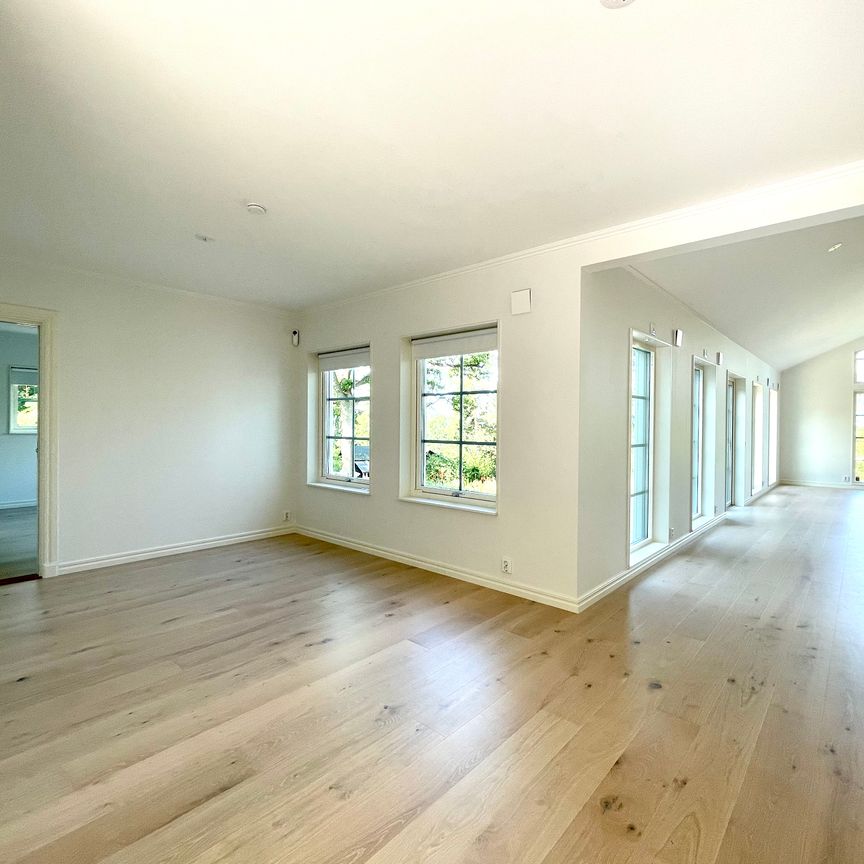 Dahliavägen, Saltsjö-Boo - Photo 1