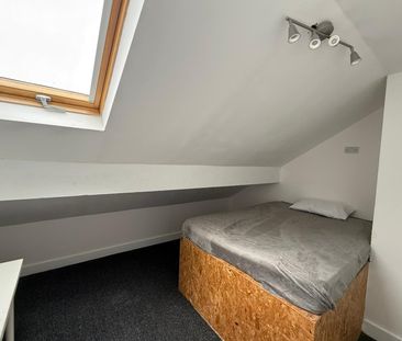 1 bedroom room to rent Langton Road, Wavertree, L15 - Photo 2