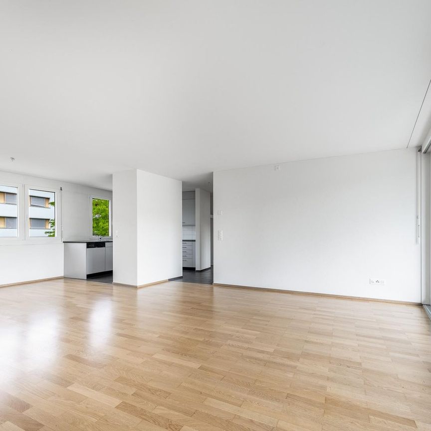 Grosszügige 4.5-Zimmerwohnung an Toplage - Photo 1