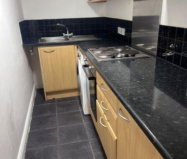 1 bedroom flat to rent - Photo 3