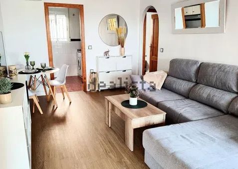 Alquiler de dúplex en Los Montesinos