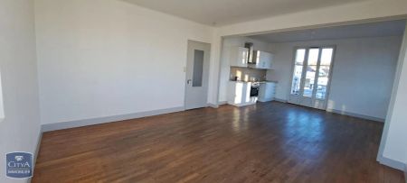 Appartement à louer 5 pièces 105.77m² - Photo 2
