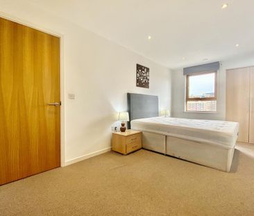 2 bedroom apartment to rent - Photo 4