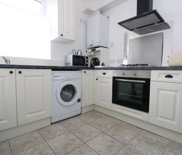 1 Bed Flat, Gibraltar House, NW10 - Photo 5