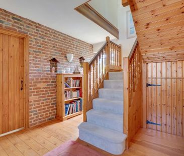 4 bedroom detached house to rent - Photo 1