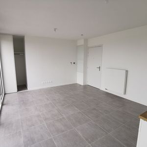 Appartement Bordeaux 1 pièce(s) 27.39 m2 - Photo 2