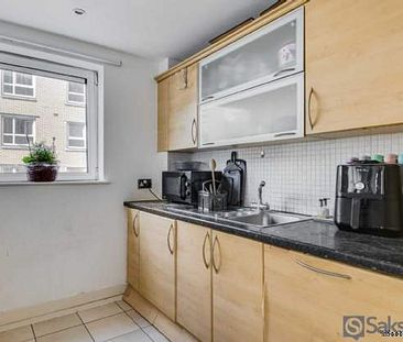 1 bedroom property to rent in London - Photo 3