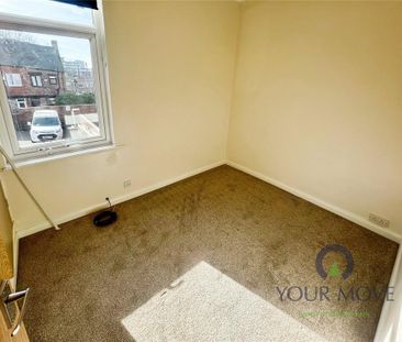 2 bedroom end of terrace house to rent - Photo 3