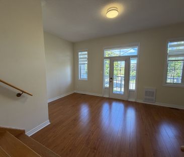 For Lease - 15 Taro Court, Richmond Hill, Ontario - Photo 5