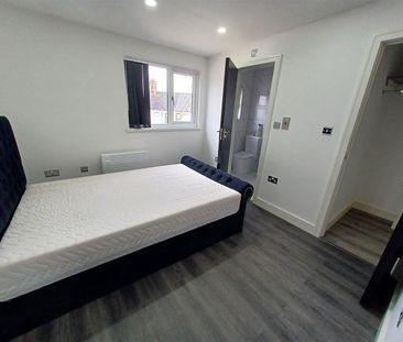 Albany Road, Cardiff - Photo 3