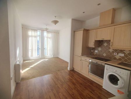 1 bedroom apartment to rent - Photo 2