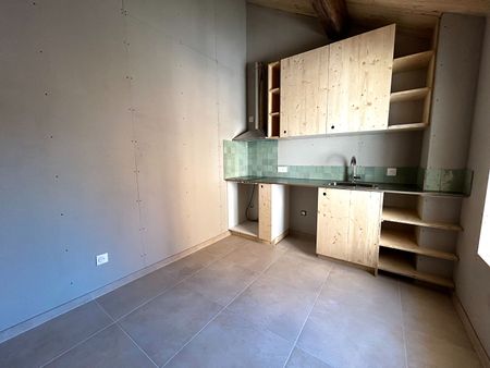 Location Appartement 2 pièces 42m² - Photo 2