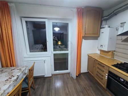 Apartament 2 camere decomandat parcare zona Arhitectilor - Fotografie 3