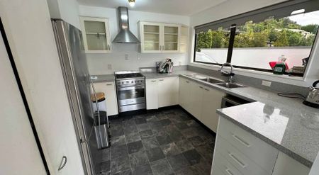 Panoramic views in Kelvin Heights - Photo 4