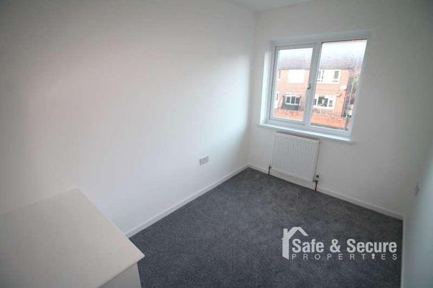 Greenlands, Jarrow, NE32 - Photo 1