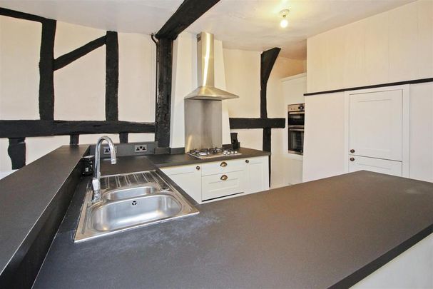 2 bedroom maisonette to rent - Photo 1