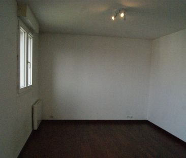 Location Appartement 1 pièce 26m² - Photo 4