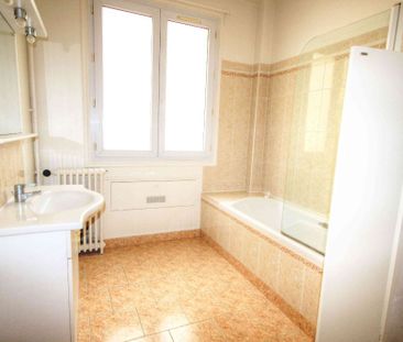 Location Appartement 5 pièces 116m² - Photo 1