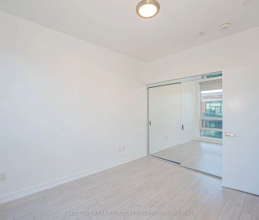 31 Tippett Road #821 - Photo 2