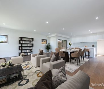 Town House - Photo 1