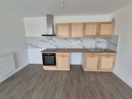 location Appartement T3 DE 63.71m² À ARMENTIERES - Photo 2