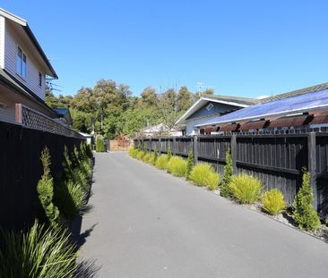 Fendalton – Two Bedrooms – beautiful setting - Photo 5