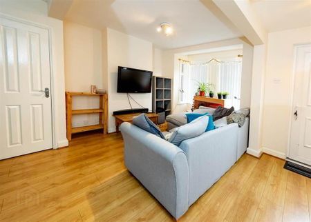 46 Greenville Road, Belfast, BT5 5EP - Photo 2