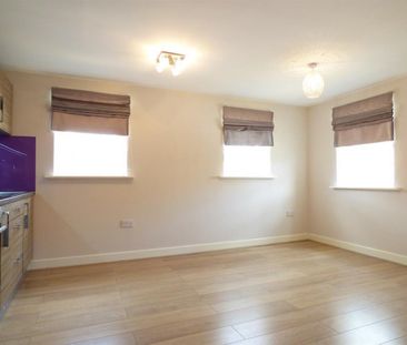 2 bedroom House To Let - Photo 3