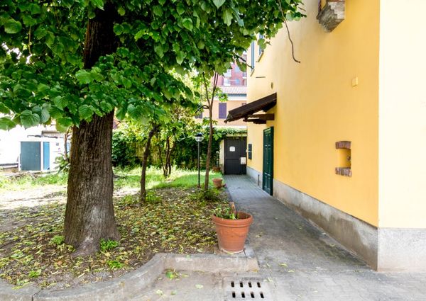 Enchanting single room, minutes away from IULM and Bocconi