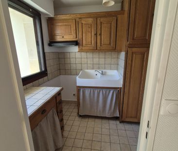 Location Appartement 1 pièce 25m² ST MAUR DES FOSSES 94210 - Photo 2