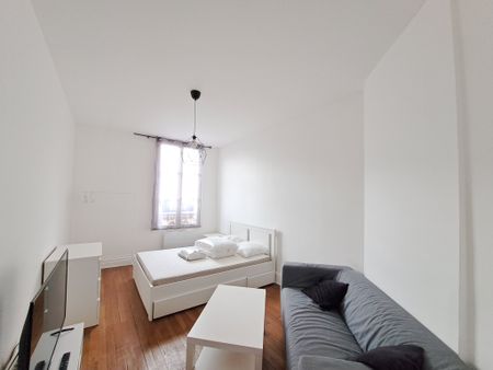 Location Appartement 1 pièce 28m² TROYES 10000 - Photo 3