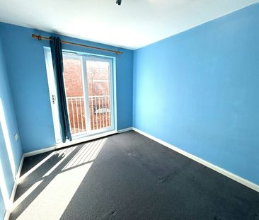 Flat to rent on - Photo 3
