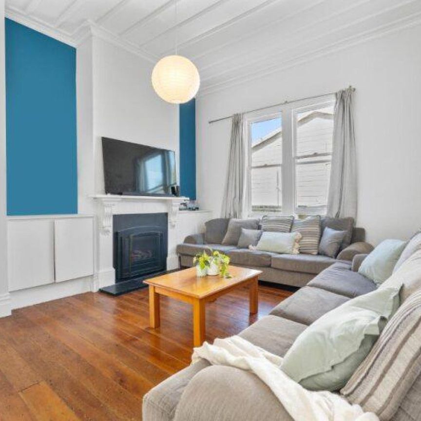 Updated three-bedroom home - Photo 1