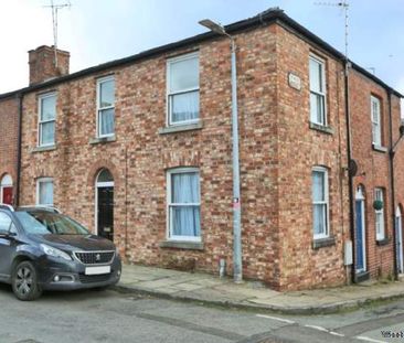 4 bedroom property to rent in Macclesfield - Photo 1