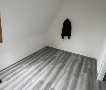 Dachgeschosswohnung - Photo 3