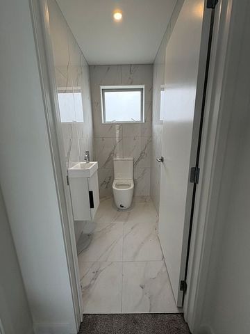 Luxury New Builds in Hauraki - Photo 5