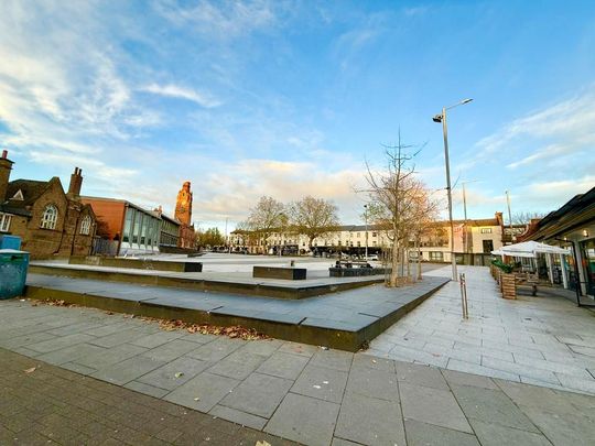 Studio to rent - Photo 1