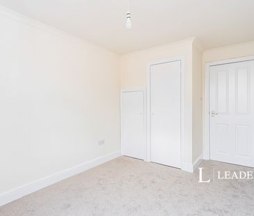 2 bedroom apartment to rent Cliffe High Street, Lewes - Photo 2