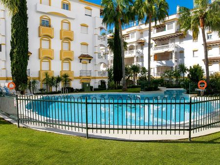 Alquiler de dúplex en Avenida Conde Rudi - Foto 4
