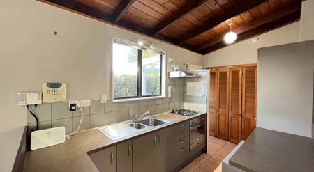 *Inviting Rental Opportunity in New Lynn* - Photo 2