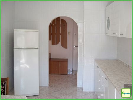 Apartament de inchiriat in Ploiesti, zona Piata Mihai Viteazul - Photo 4