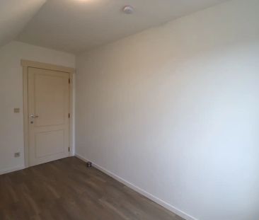 Appartement op de 1ste verdieping met carport/tuinberging en terras... - Photo 1