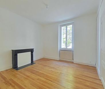 Location Appartement 4 pièces 90m² ROMANS SUR ISERE 26100 - Photo 5