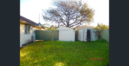 2 B/R SEMI HOUSE - Photo 2