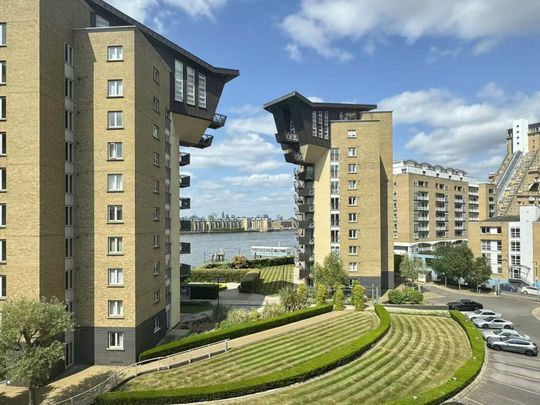 Westferry Road, London - Photo 1