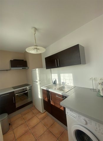 Location Appartement 2 pièces 41m² - Photo 3